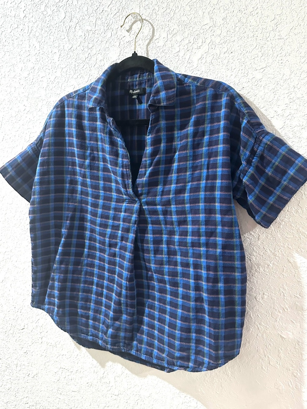 ! Madewell Blue and Black Plaid Short-Sleeve Pullover Shirt size XS